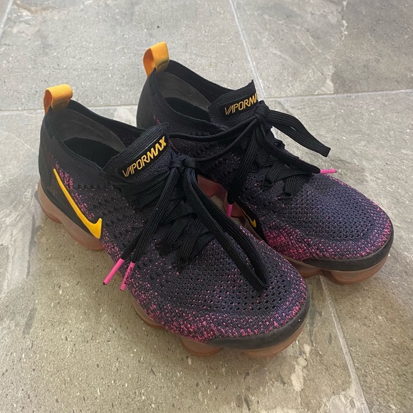 Nike Air Vapormax Flyknit 2 Women's 6.5 Pink Blast - Picture 9 of 9
